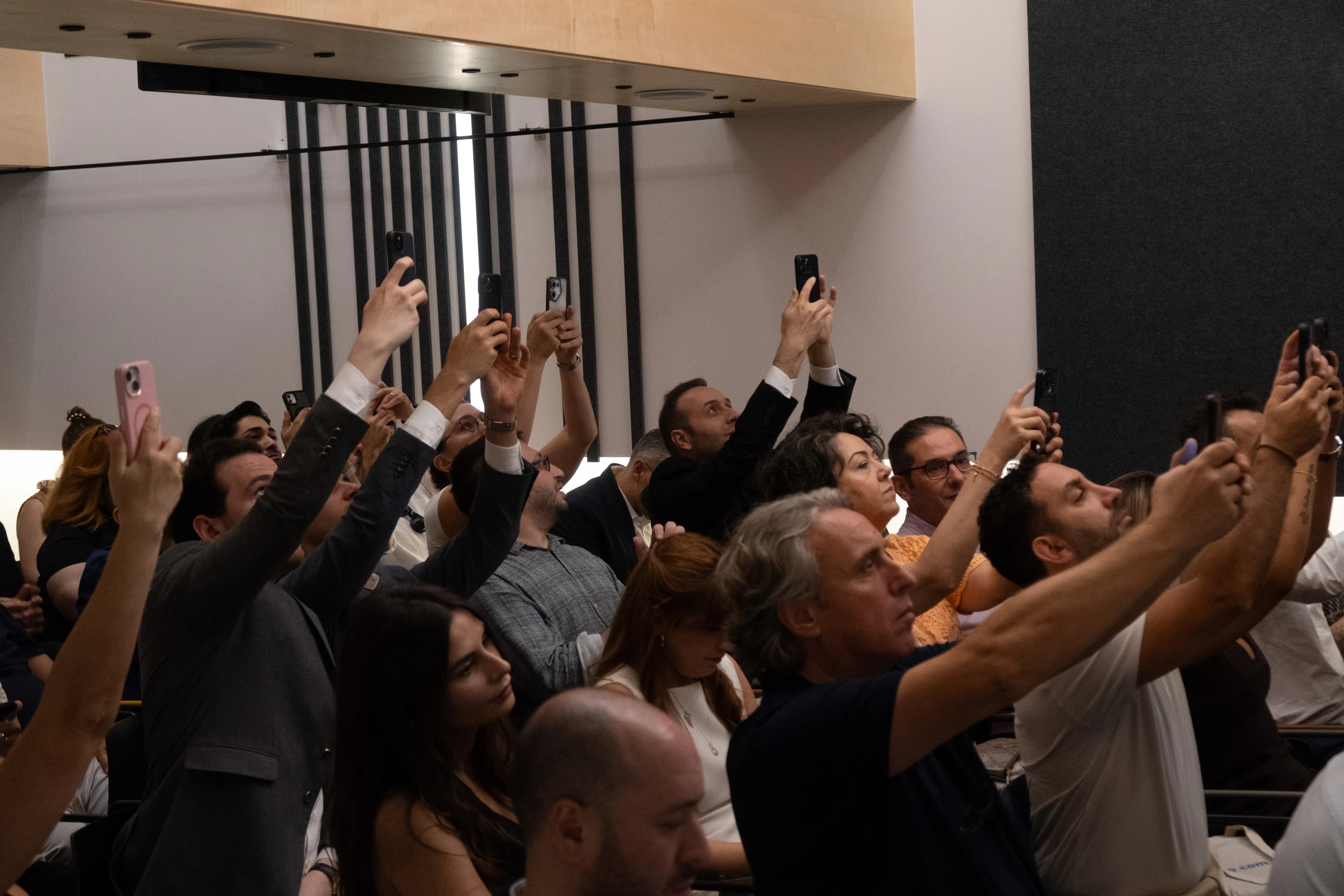 Trip.com - Murat Savaş Fotoraf Çekimi
